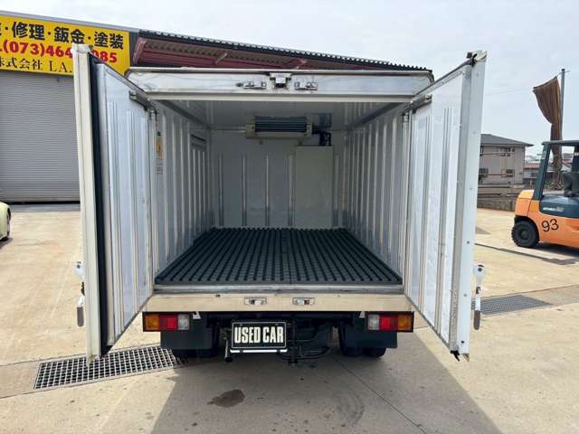 Mazda Bongo Truck 10