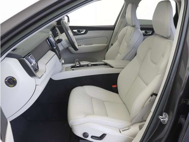 Volvo XC60 11