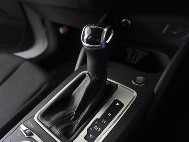 Audi Q2 12