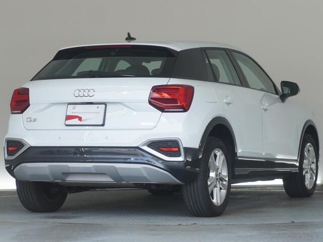 Audi Q2 6