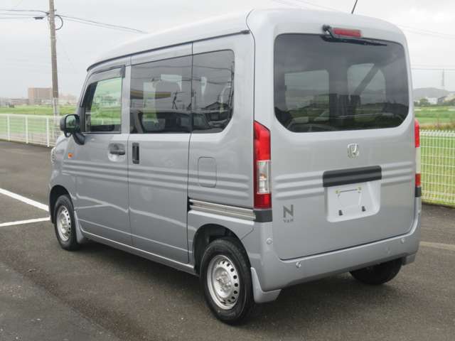 Honda N-VAN 11