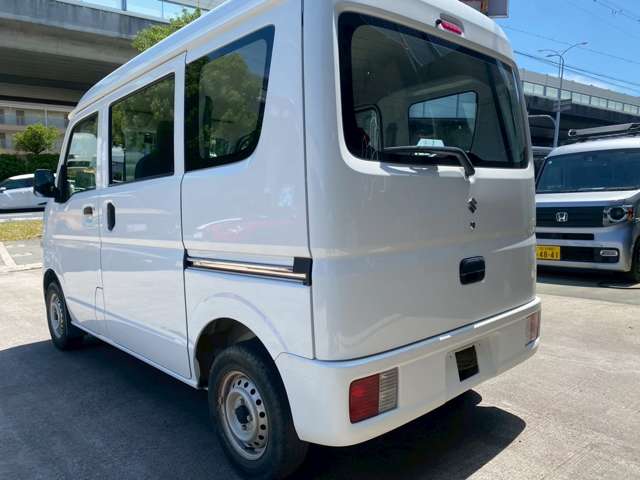 Suzuki Every 9