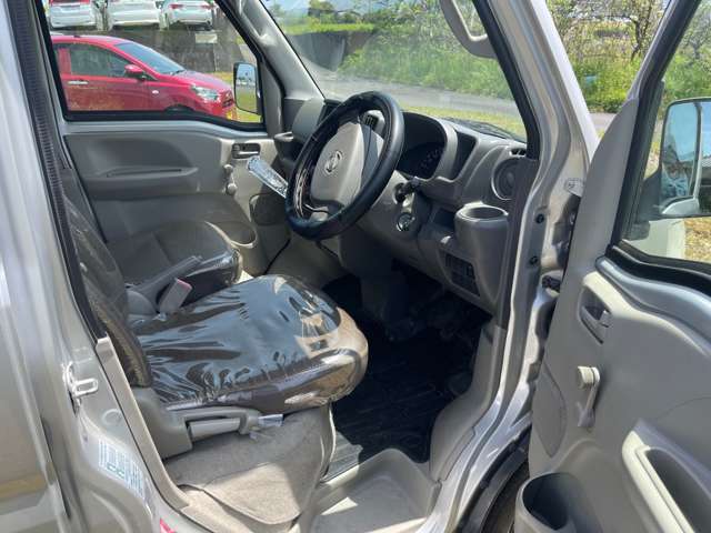 Nissan NV100 Clipper 8