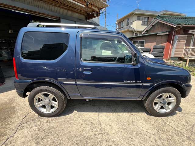 Suzuki Jimny 6