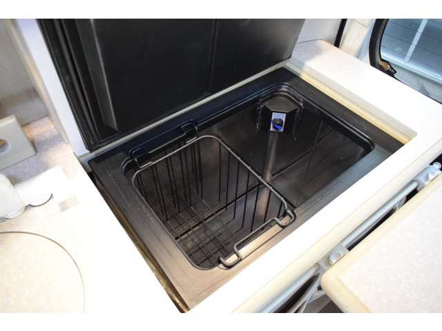 Toyota Light Ace Van 8