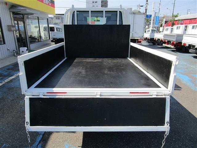 Isuzu Elf 5