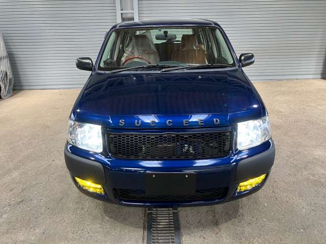 Toyota Succeed Van 12