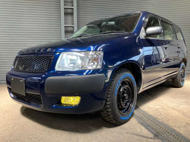 Toyota Succeed Van 9