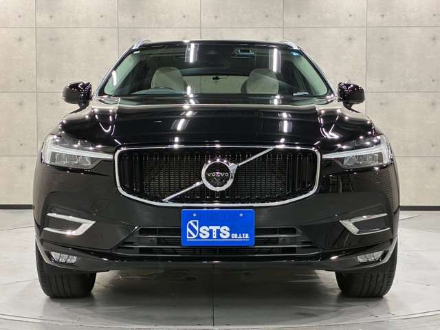 Volvo XC60 8