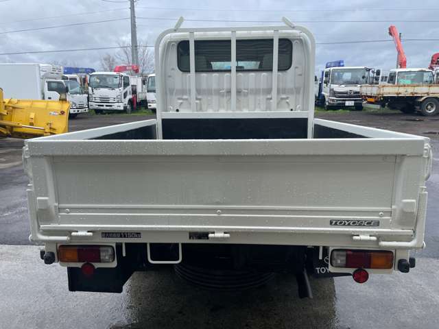 Toyota Toyoace 6