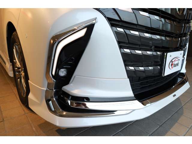 Toyota Alphard 8