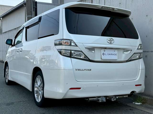 Toyota Vellfire 6
