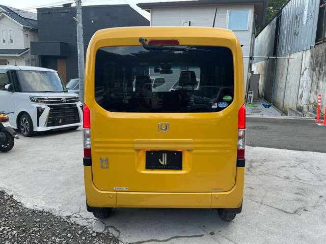 Honda N-VAN 6