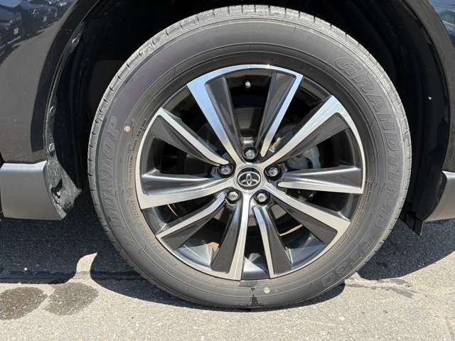 Toyota Harrier 7