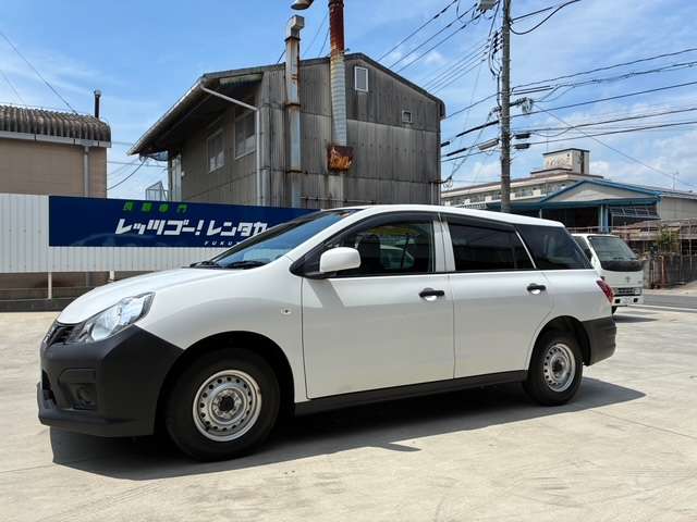 Nissan AD 7