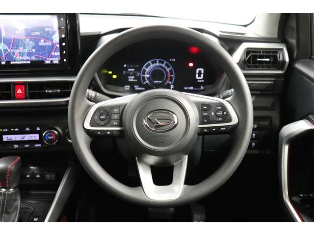 Daihatsu Rocky 9