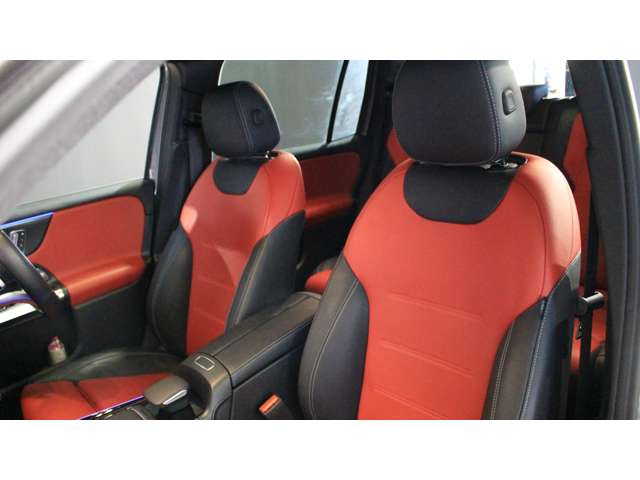 Mercedes-Benz GLB 8