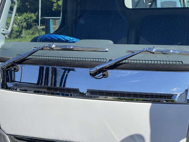 Mitsubishi Fuso Canter 10