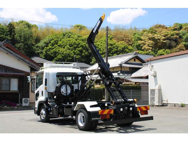 Isuzu Forward 10
