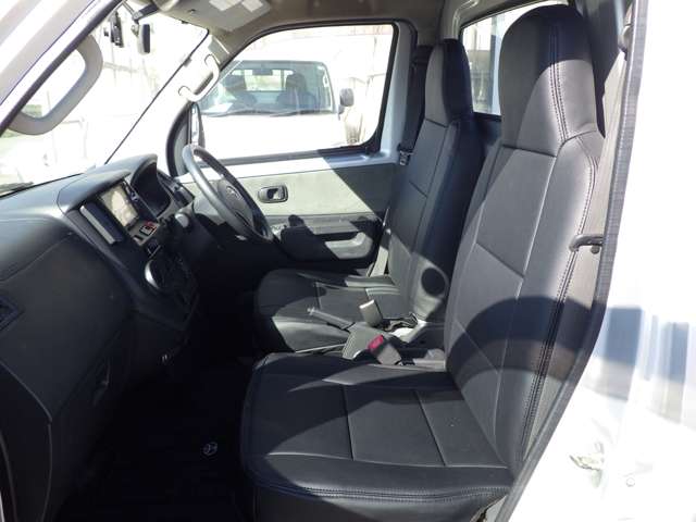 Toyota Light Ace Truck 12