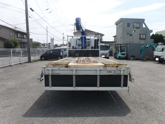Isuzu Forward 12