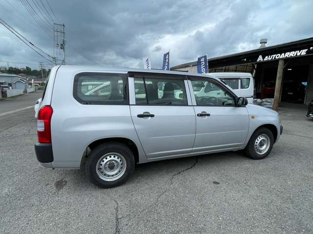 Toyota Probox Van 10