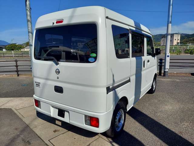 Nissan NV100 Clipper 10
