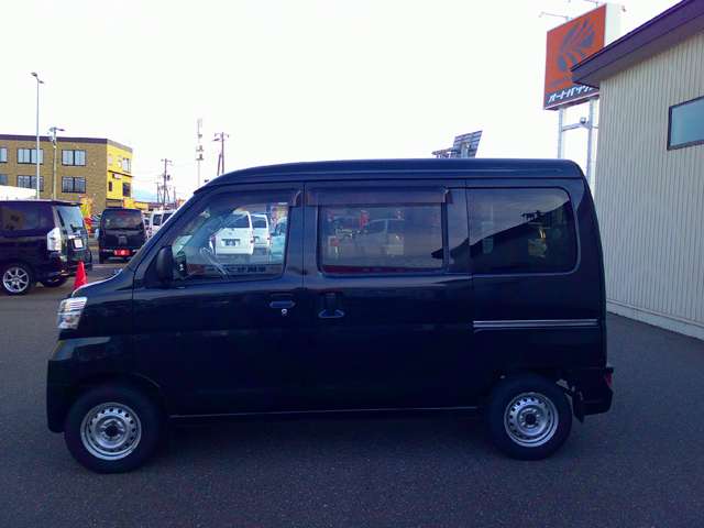 Daihatsu Hijet Cargo 5