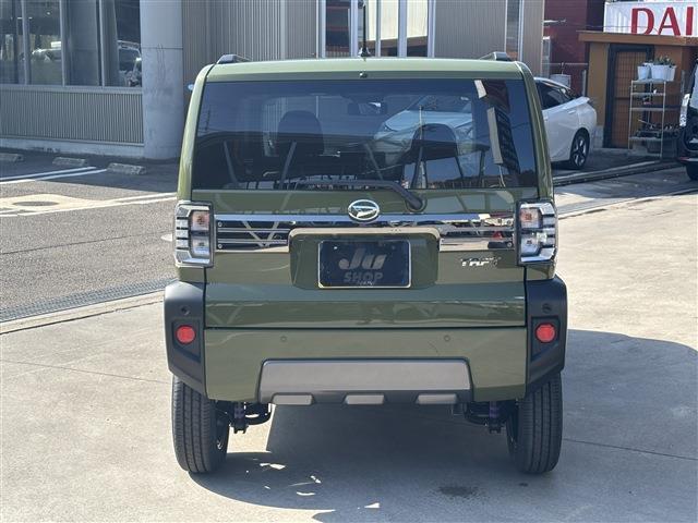 Daihatsu Taft 6