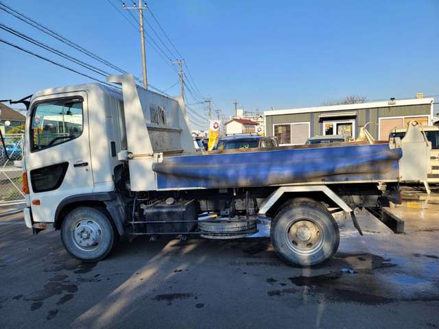 Hino Ranger 10