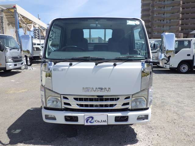 Isuzu Elf 4