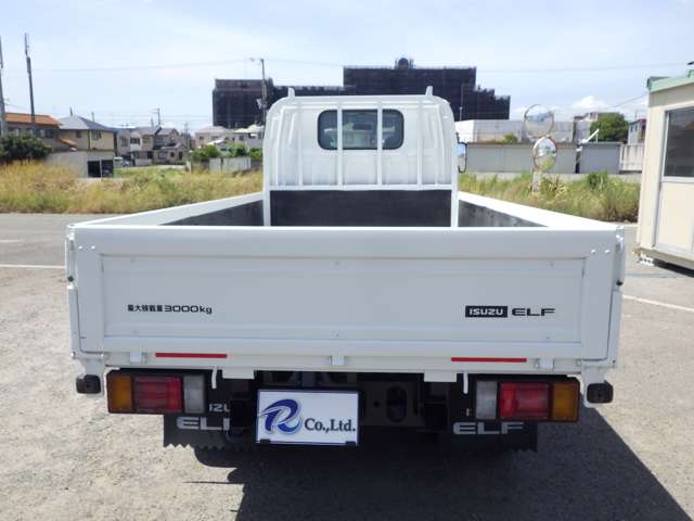 Isuzu Elf 5