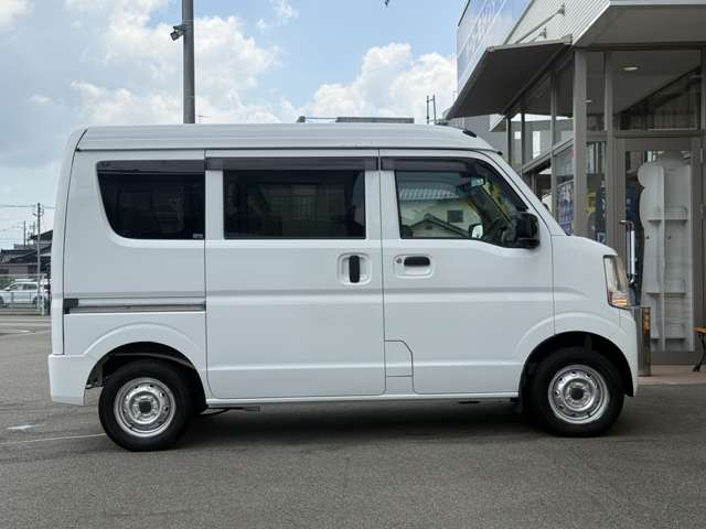 Nissan NV100 Clipper 10