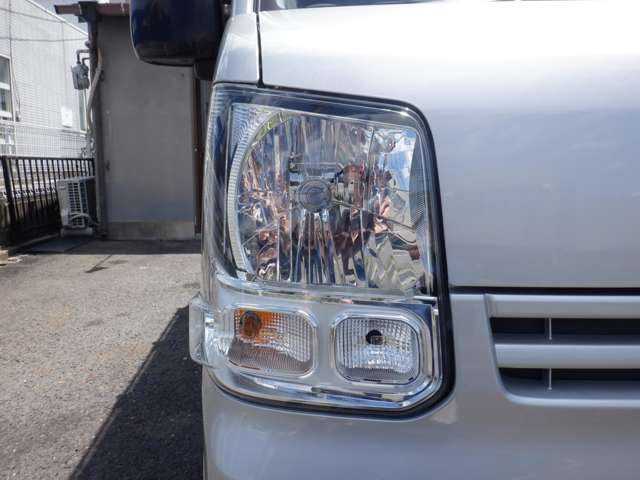 Nissan NV100 Clipper 12