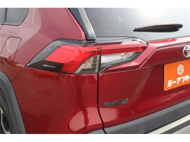 Toyota RAV4 12