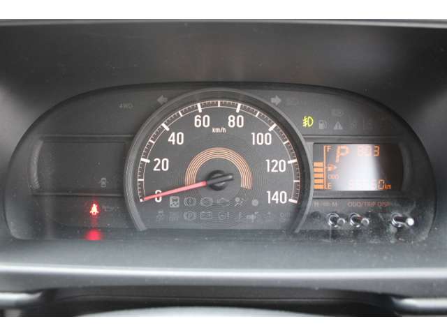 Daihatsu Hijet Cargo 10