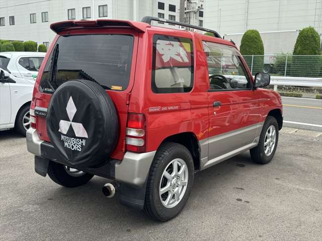 Mitsubishi Pajero Mini 8