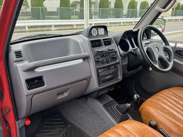 Mitsubishi Pajero Mini 10