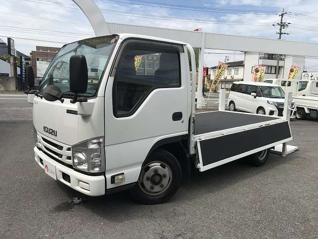 Isuzu Elf 9