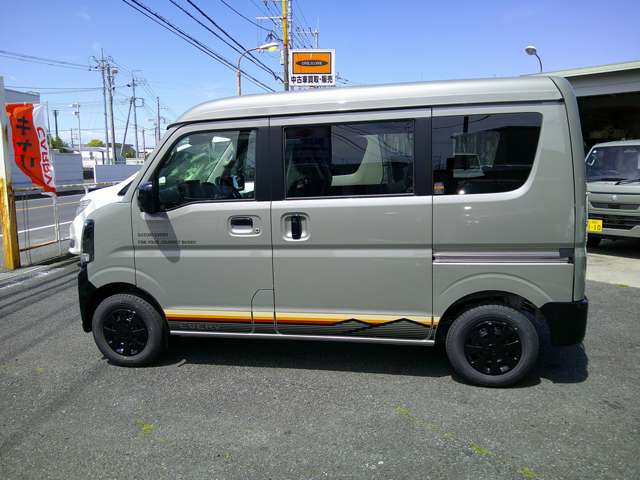 Suzuki Every 8