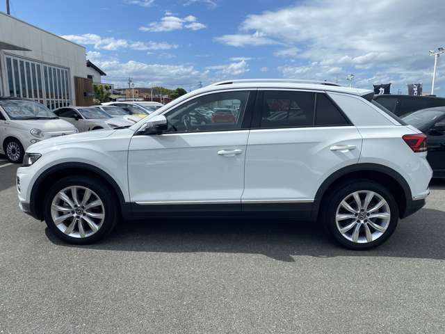 Volkswagen T-Roc 8