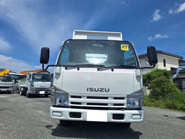 Isuzu Elf 3