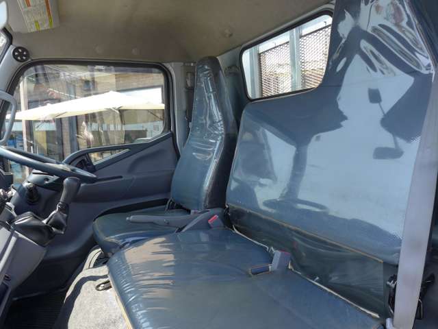 Mitsubishi Fuso Canter 7
