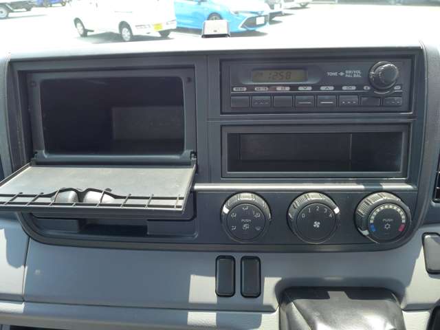 Mitsubishi Fuso Canter 8