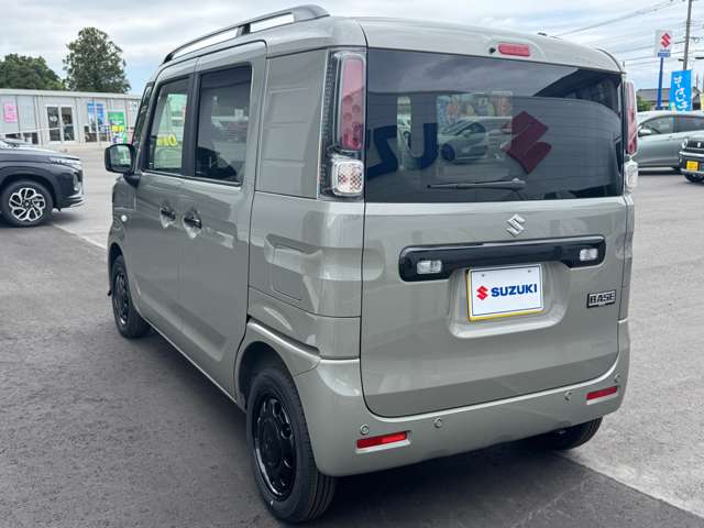 Suzuki Spacia Base 9