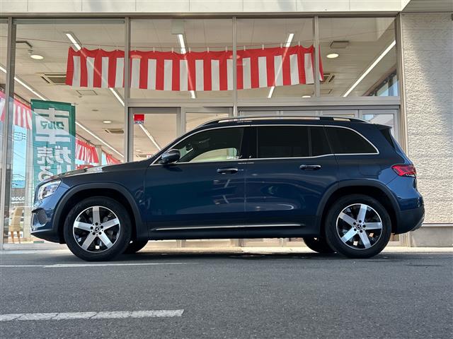 Mercedes-Benz GLB 5