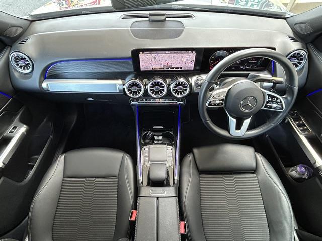 Mercedes-Benz GLB 10