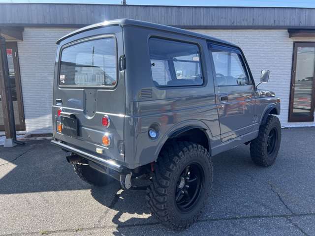 Suzuki Jimny 7
