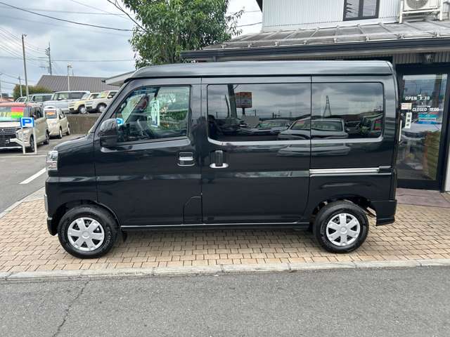 Daihatsu Hijet Cargo 5
