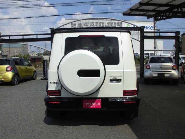 Mercedes-Benz G-Class 8